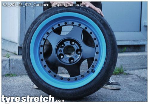 An example of tyre stretch: 205/45 R17 on 8.5J – CONTINENTAL