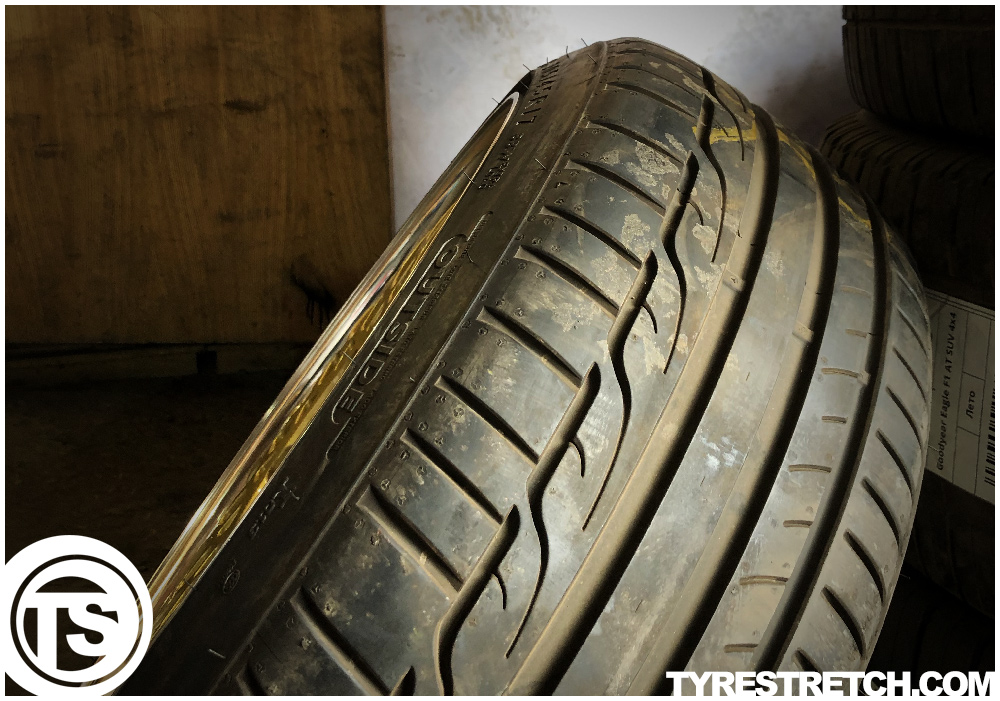 An example of tyre stretch: 205/45 R17 on 8.5J – DUNLOP (WORK)
