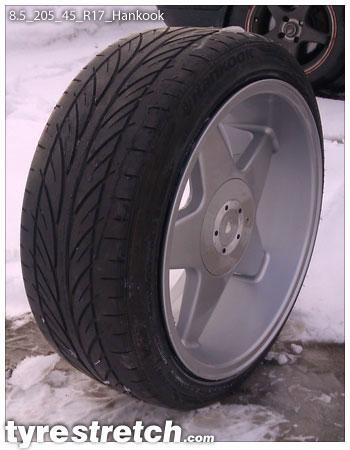 An example of tyre stretch: 205/45 R17 on 8.5J – HANKOOK