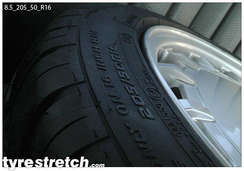 An example of tyre stretch: 205/50 R16 on 8.5J