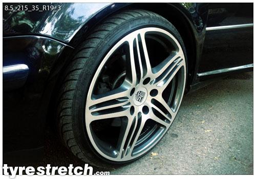 215/35 R19 on 8.5J