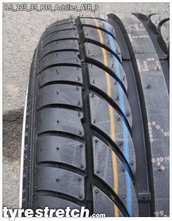 An example of tyre stretch: 225/35 R19 on 8.5J – ACHILLES