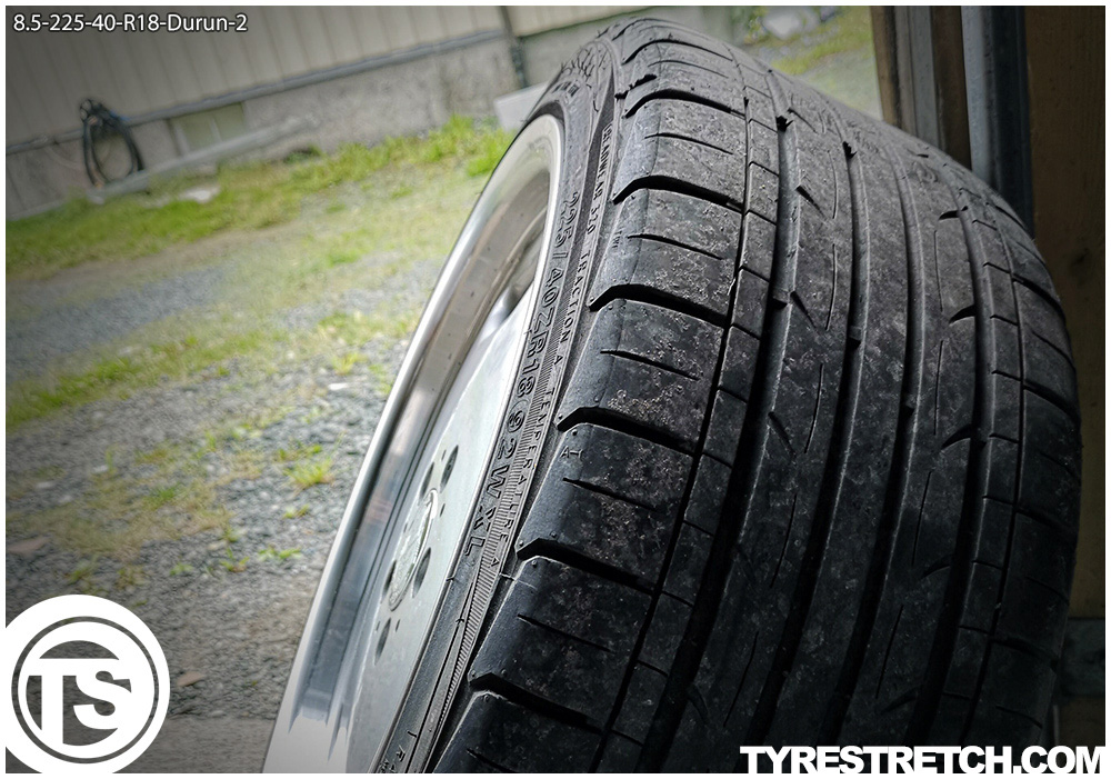 An example of tyre stretch: 225/40 R18 on 8.5J – DURUN