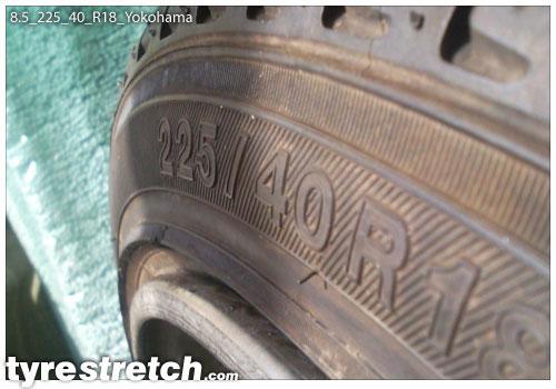 An example of tyre stretch: 225/40 R18 on 8.5J – YOKOHAMA