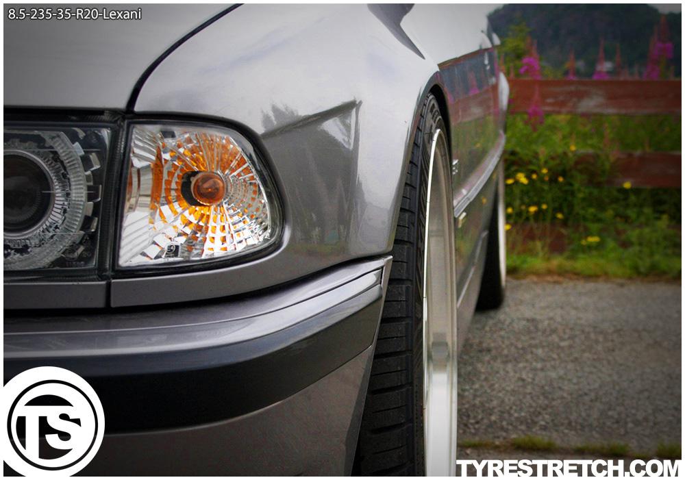 An example of tyre stretch: 235/35 R20 on 8.5J (LEXANI)