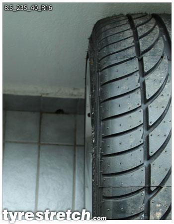 An example of tyre stretch: 235/40 R16 on 8.5J