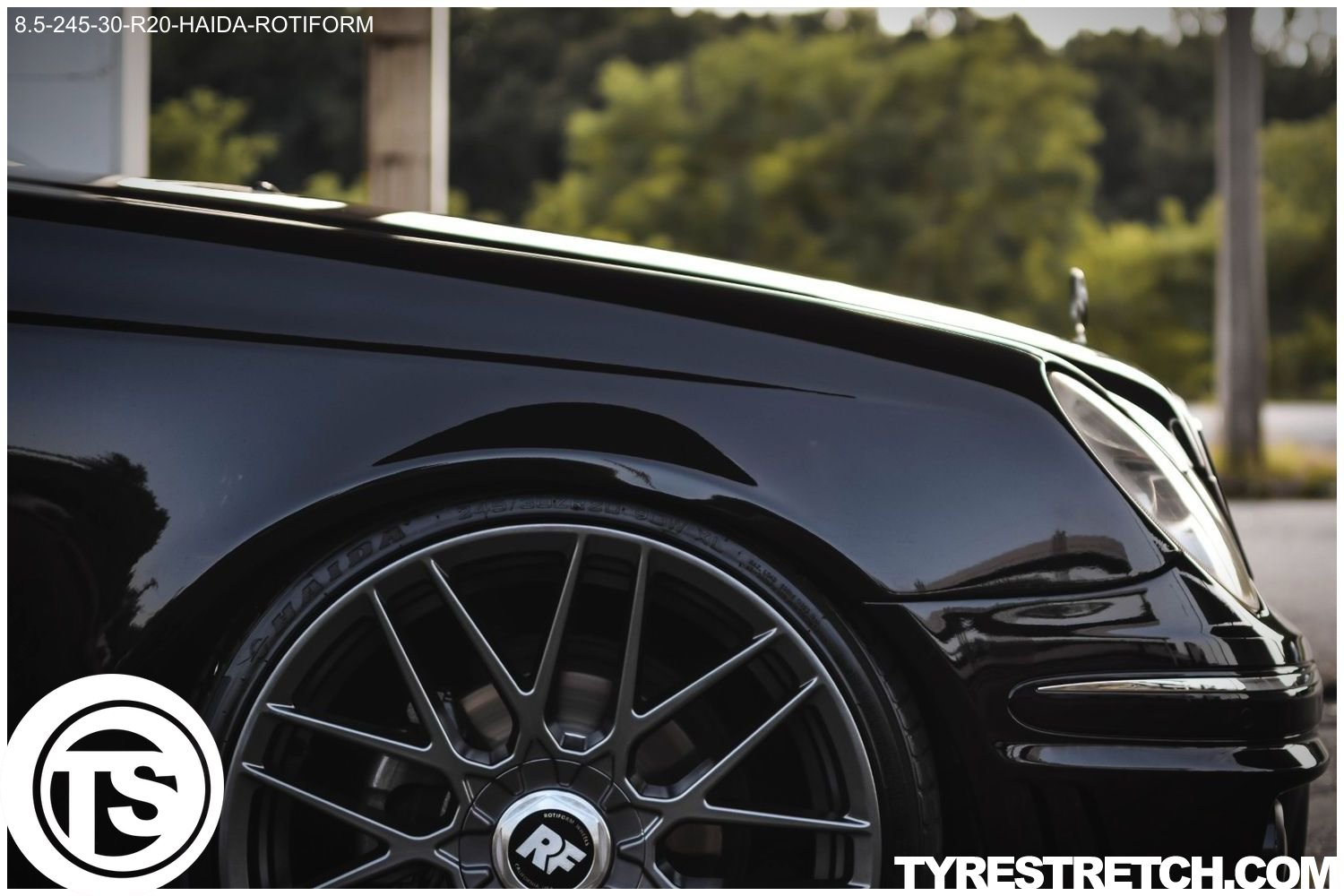 An example of tyre stretch: 245/30 R20 on 8.5J – HAIDA (ROTIFORM)