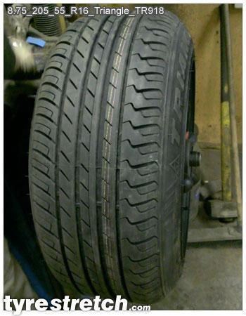 An example of tyre stretch: 205/55 R16 on 8.75J – TRIANGLE