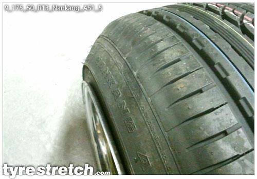 An example of tyre stretch: 175/50 R13 on 9.0J – NANKANG