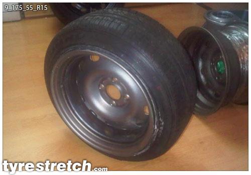 An example of tyre stretch: 175/55 R15 on 9.0J