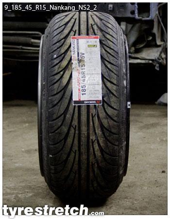 An example of tyre stretch: 185/45 R15 on 9.0J – NANKANG