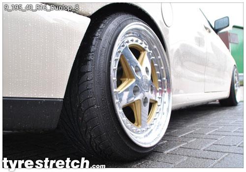 An example of tyre stretch: 195/40 R16 on 9.0J – DUNLOP
