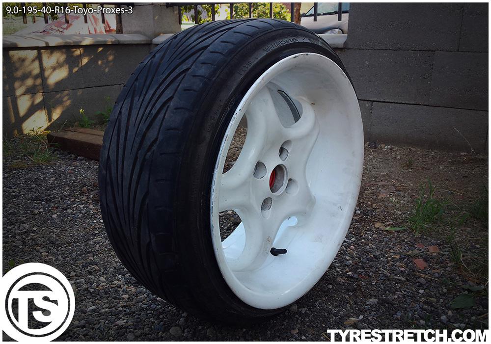 An example of tyre stretch: 195/40 R16 on 9.0J – TOYO