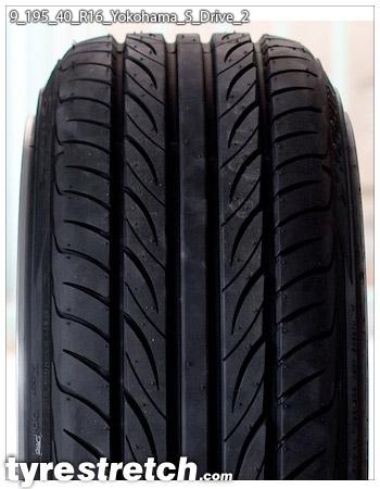 An example of tyre stretch: 195/40 R16 on 9.0J – YOKOHAMA