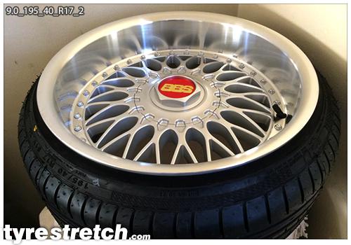 An example of tyre stretch: 195/40 R17 on 9.0J (BBS)