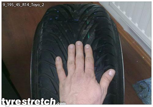 An example of tyre stretch: 195/45 R14 on 9.0J – TOYO