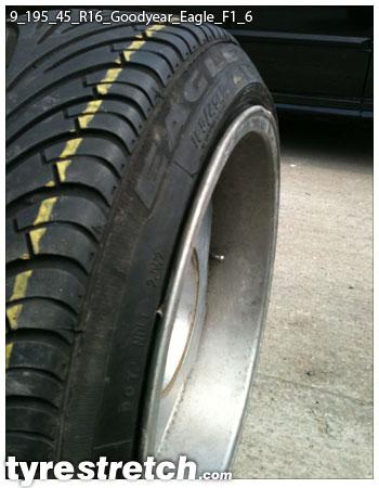 An example of tyre stretch: 195/45 R16 on 9.0J – GOODYEAR