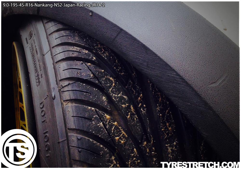 An example of tyre stretch: 195/45 R16 on 9.0J – NANKANG (JAPAN RACING)