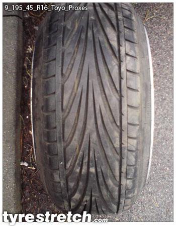 An example of tyre stretch: 195/45 R16 on 9.0J – TOYO