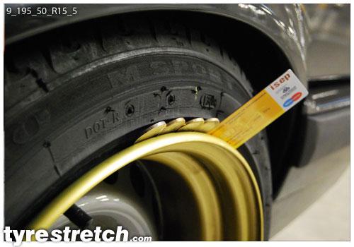 An example of tyre stretch: 195/50 R15 on 9.0J