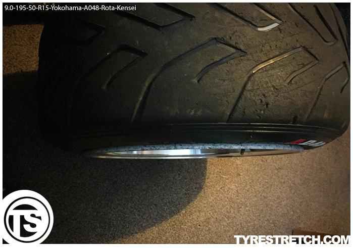 An example of tyre stretch: 195/50 R15 on 9.0J – YOKOHAMA (ROTA)