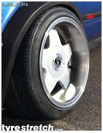 An example of tyre stretch: 205/40 R16 on 9.0J