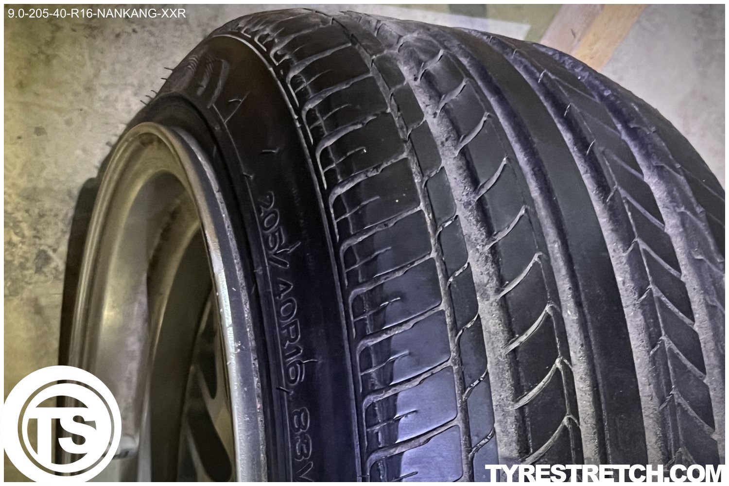 An example of tyre stretch: 205/40 R16 on 9.0J – NANKANG (XXR)