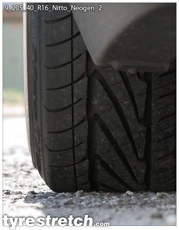 An example of tyre stretch: 205/40 R16 on 9.0J – NITTO