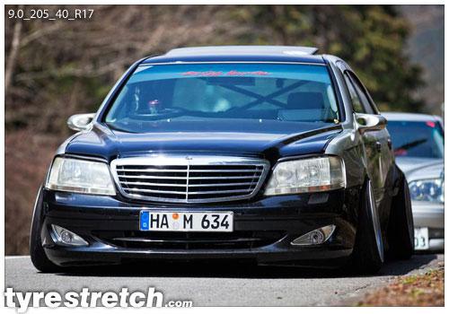 An example of tyre stretch: 205/40 R17 on 9.0J