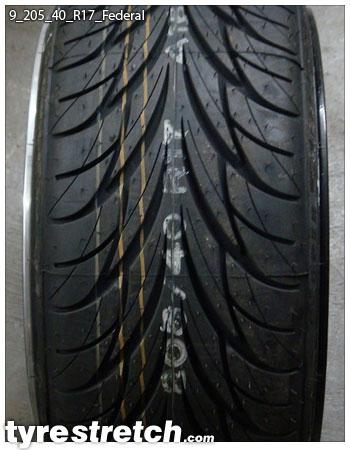An example of tyre stretch: 205/40 R17 on 9.0J – FEDERAL
