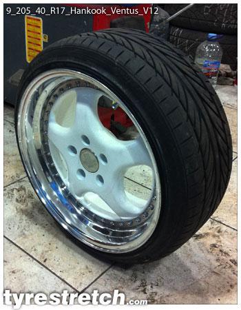An example of tyre stretch: 205/40 R17 on 9.0J – HANKOOK