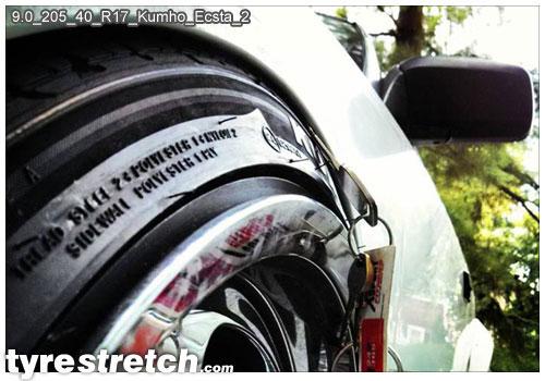 An example of tyre stretch: 205/40 R17 on 9.0J – KUMHO