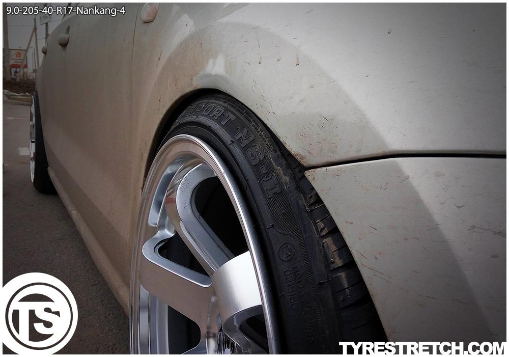 An example of tyre stretch: 205/40 R17 on 9.0J – NANKANG