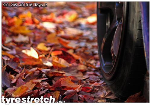 An example of tyre stretch: 205/40 R18 on 9.0J – TOYO