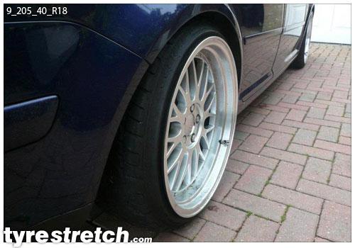 An example of tyre stretch: 205/40 R18 on 9.0J