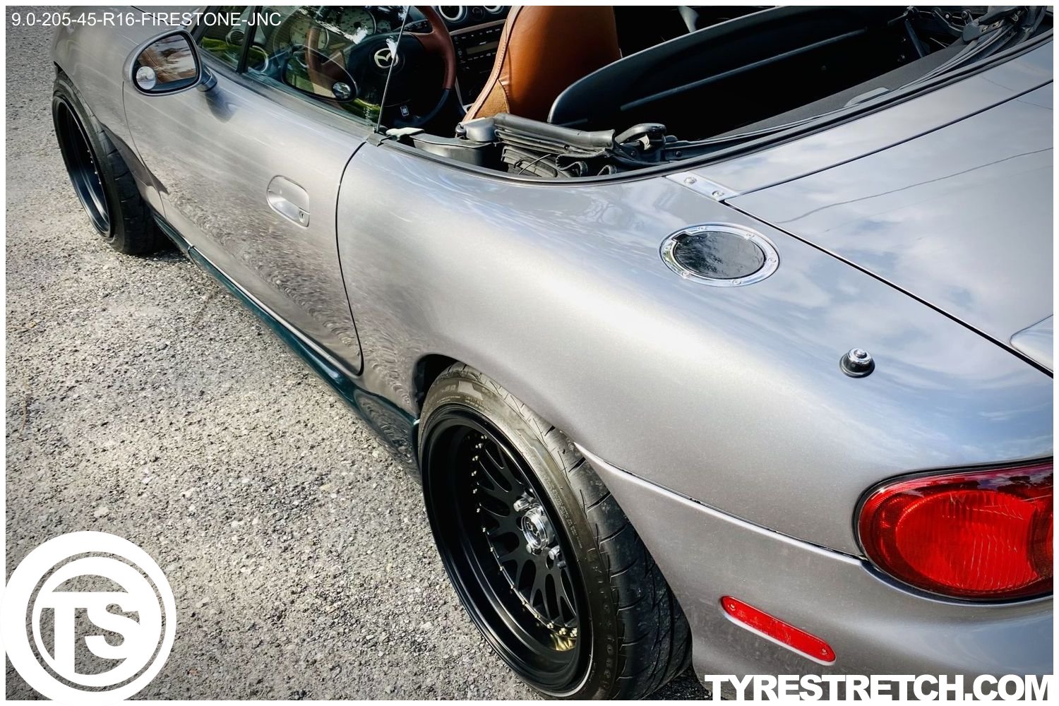 An example of tyre stretch: 205/45 R16 on 9.0J – FIRESTONE (JNC)