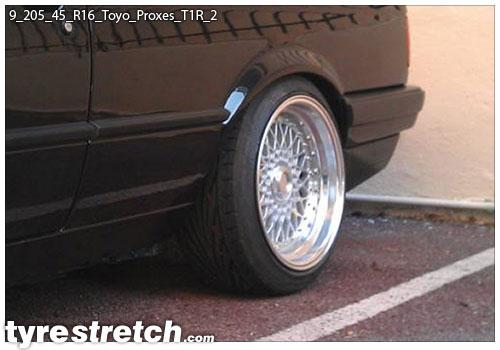 An example of tyre stretch: 205/45 R16 on 9.0J – TOYO