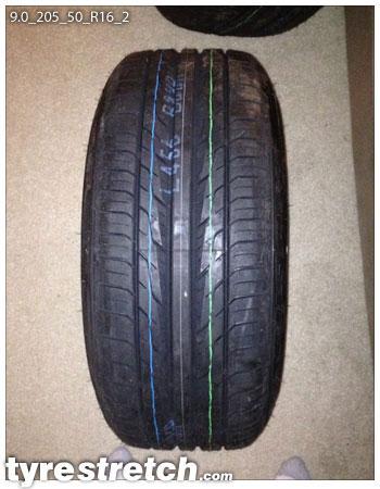 An example of tyre stretch: 205/50 R16 on 9.0J
