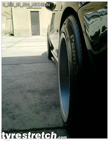 An example of tyre stretch: 205/55 R16 on 9.0J – MICHELIN