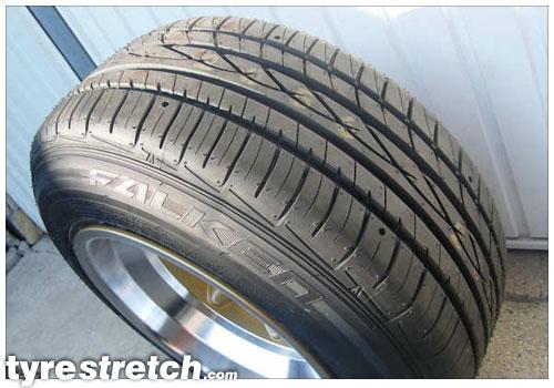 An example of tyre stretch: 205/60 R13 on 9.0J