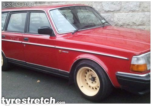 An example of tyre stretch: 205/60 R15 on 9.0J (STEELS)