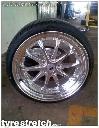 An example of tyre stretch: 215/35 R18 on 9.0J – NANKANG