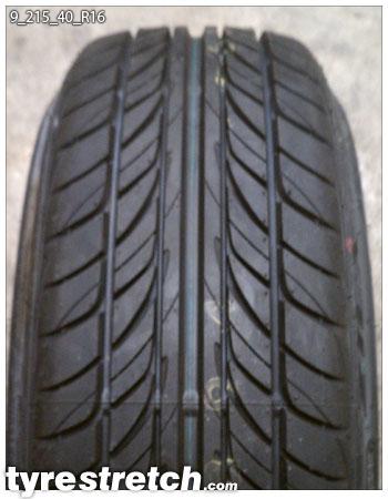 An example of tyre stretch: 215/40 R16 on 9.0J