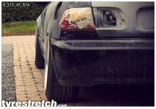 An example of tyre stretch: 215/45 R16 on 9.0J