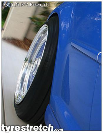 An example of tyre stretch: 215/45 R17 on 9.0J – FALKEN