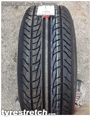 An example of tyre stretch: 215/45 R18 on 9.0J – NANKANG