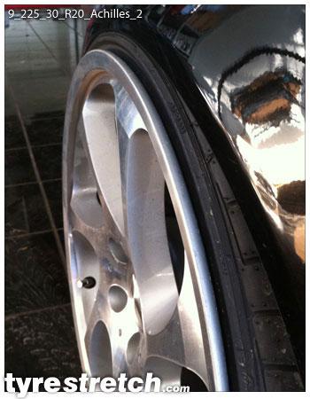 An example of tyre stretch: 225/30 R20 on 9.0J – ACHILLES