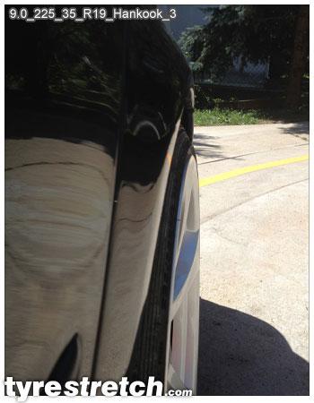 An example of tyre stretch: 225/35 R19 on 9.0J – HANKOOK