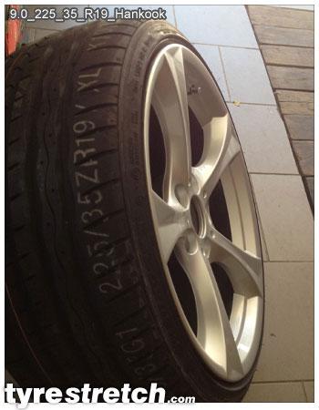 An example of tyre stretch: 225/35 R19 on 9.0J – HANKOOK