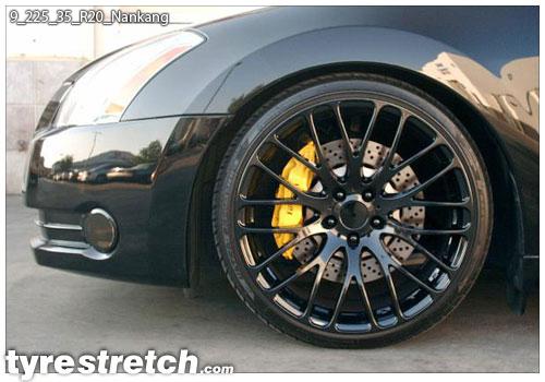 An example of tyre stretch: 225/35 R20 on 9.0J – NANKANG